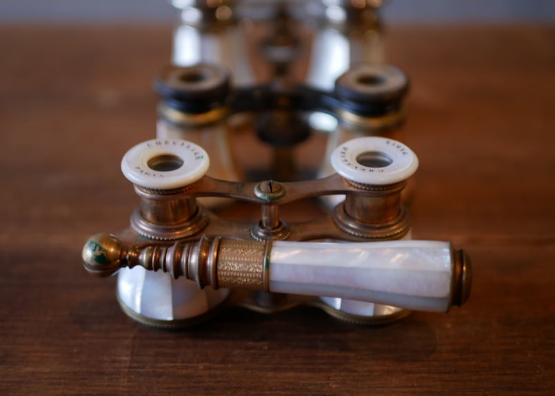 【お値下げ中】アンティーク・オペラグラス、ハンドバッグ型 Amazon | NAUTICALMART真珠の双眼鏡母 - アンティークオペラ