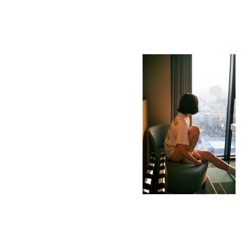 サランラン 사란란 / 川島小鳥 | loneliness books