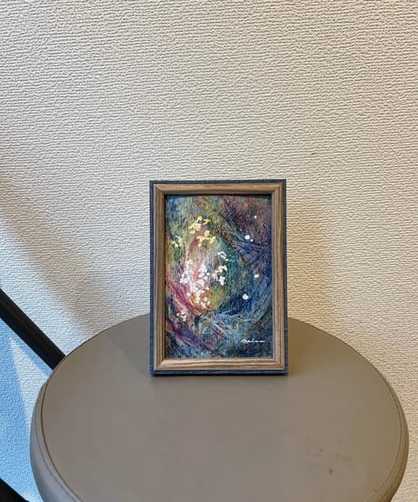 枇杷の花　色鉛筆画　加藤あみな