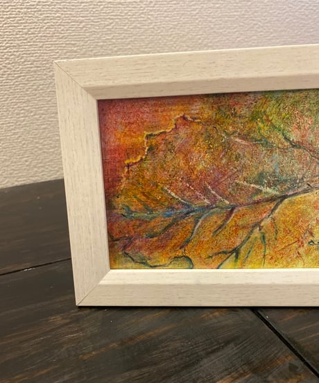 色鉛筆画　「足音」加藤あみな