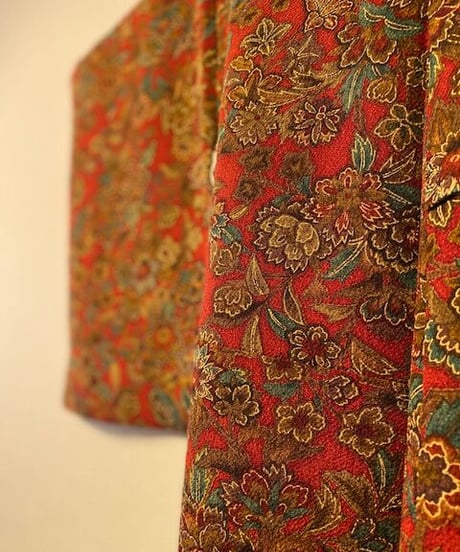 アンティーク着物　縮緬花模様小紋　Antique kimono Komon