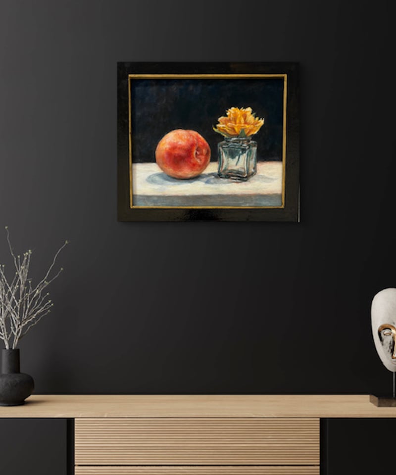 桃とガラス瓶 静物 森田和昌 | nuancebeans