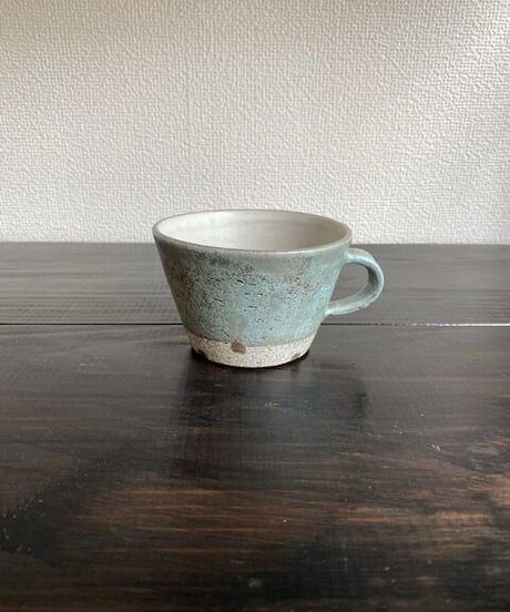 マグカップ　グリーン×水玉
