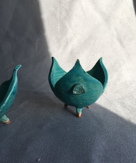 陶器　ブルーチューリップ
