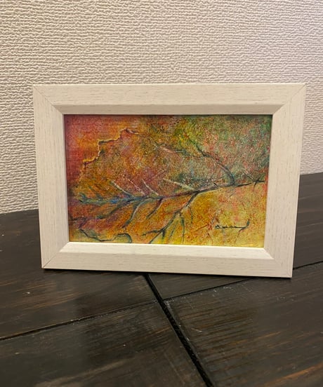 色鉛筆画　「足音」加藤あみな