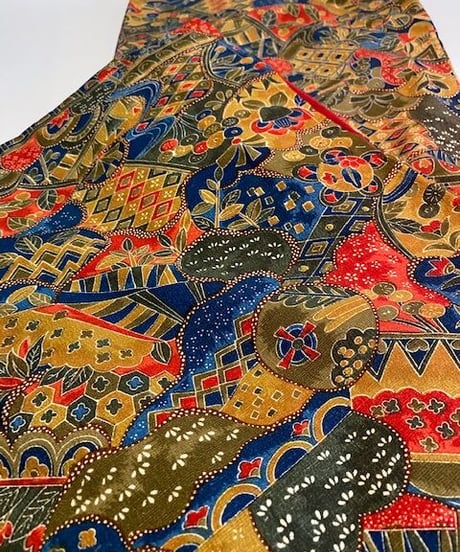 アンティークの着物　古典柄紬　　Antique kimono Tsumugi