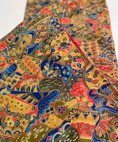 アンティークの着物　古典柄紬　　Antique kimono Tsumugi