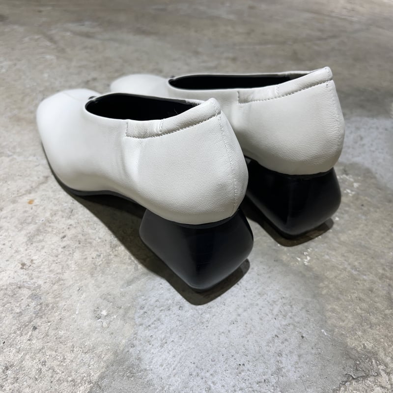 ＜ph7+/ピアッカセッテ＞　パンプス ph7+(ピアッカセッテ)｜スクエアトウパンプス/ブラック の通販