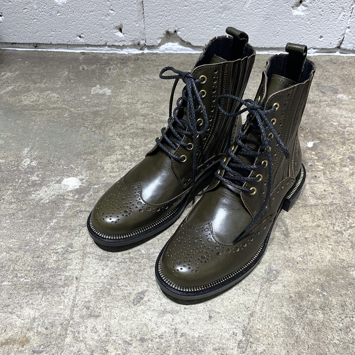 ph7+ ピアッカセッテ サイドゴアブーツ 24cm オリーブグリーン ph7+ ピアッカセッテ サイドゴアブーツ 24cm オリーブグリーン