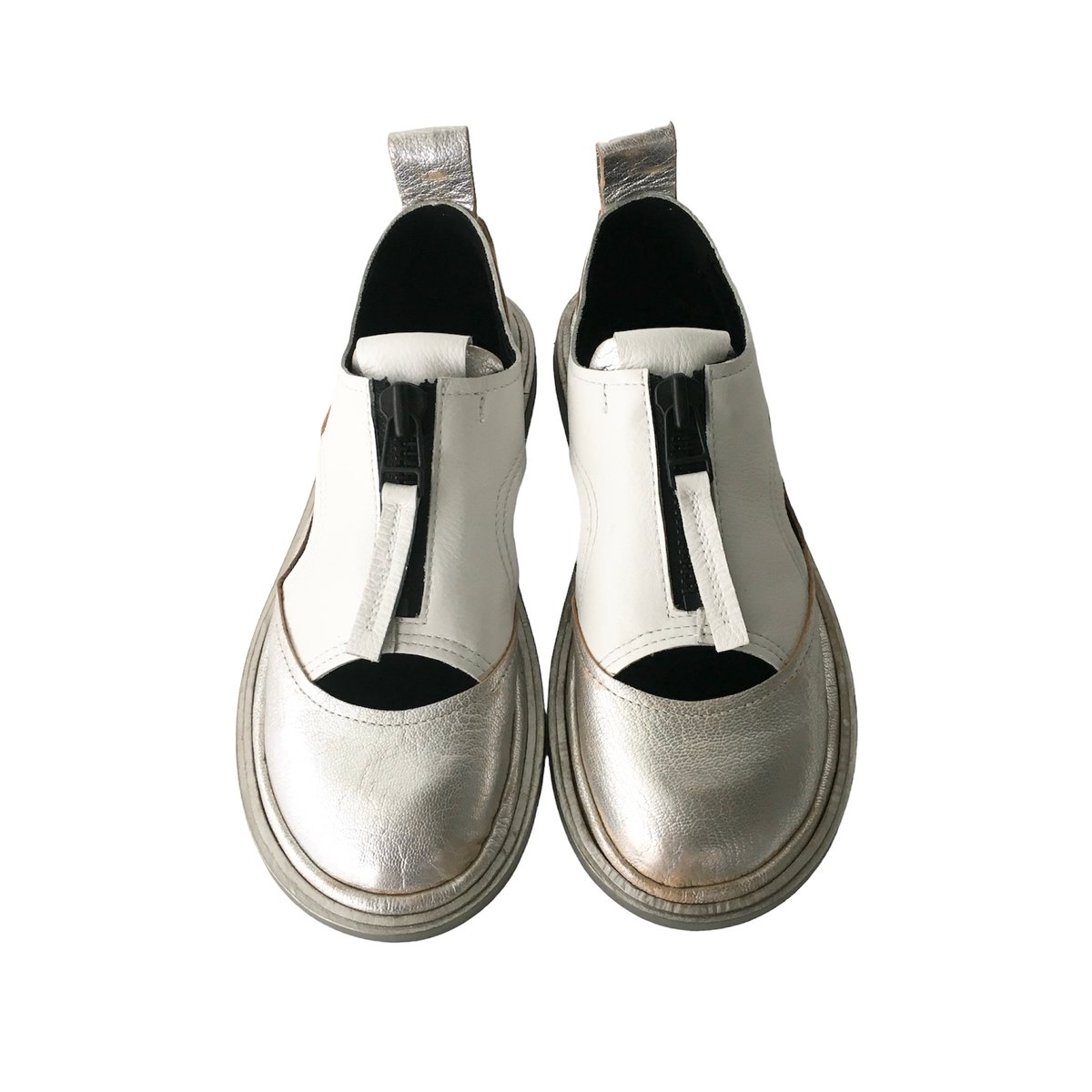 ジャスミンピアッカセッテの靴 ses amis by chausser セザミバイショセ メダリオン レザー