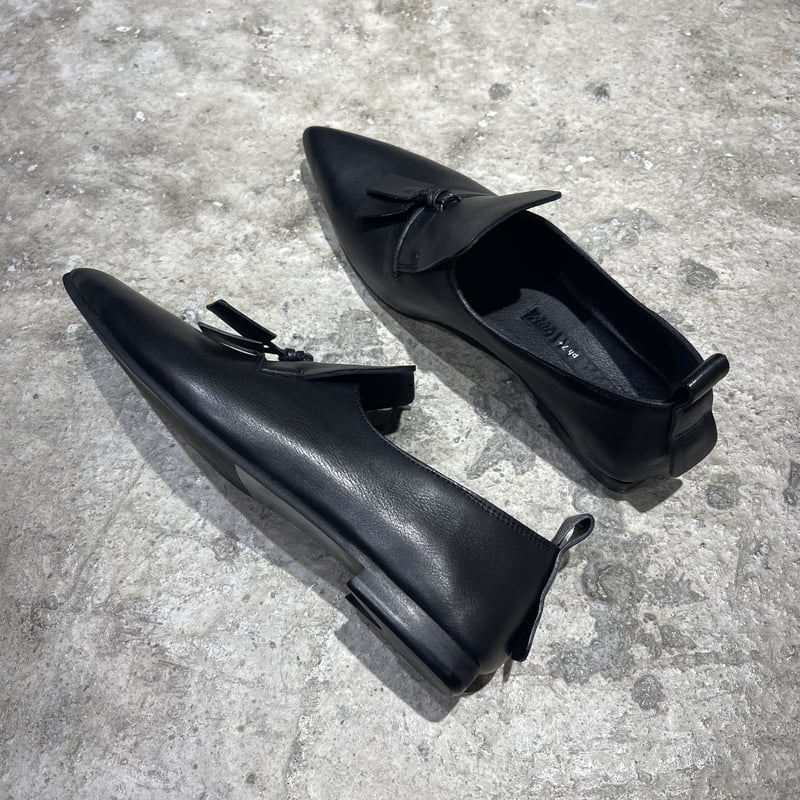 ph7+】P1F0196 BK | ph7+
