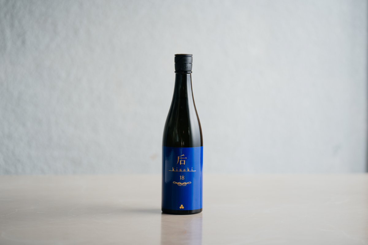 后 18 Blue 純米大吟醸 【辛口】 720ml | 吉乃友酒造オンラインストア