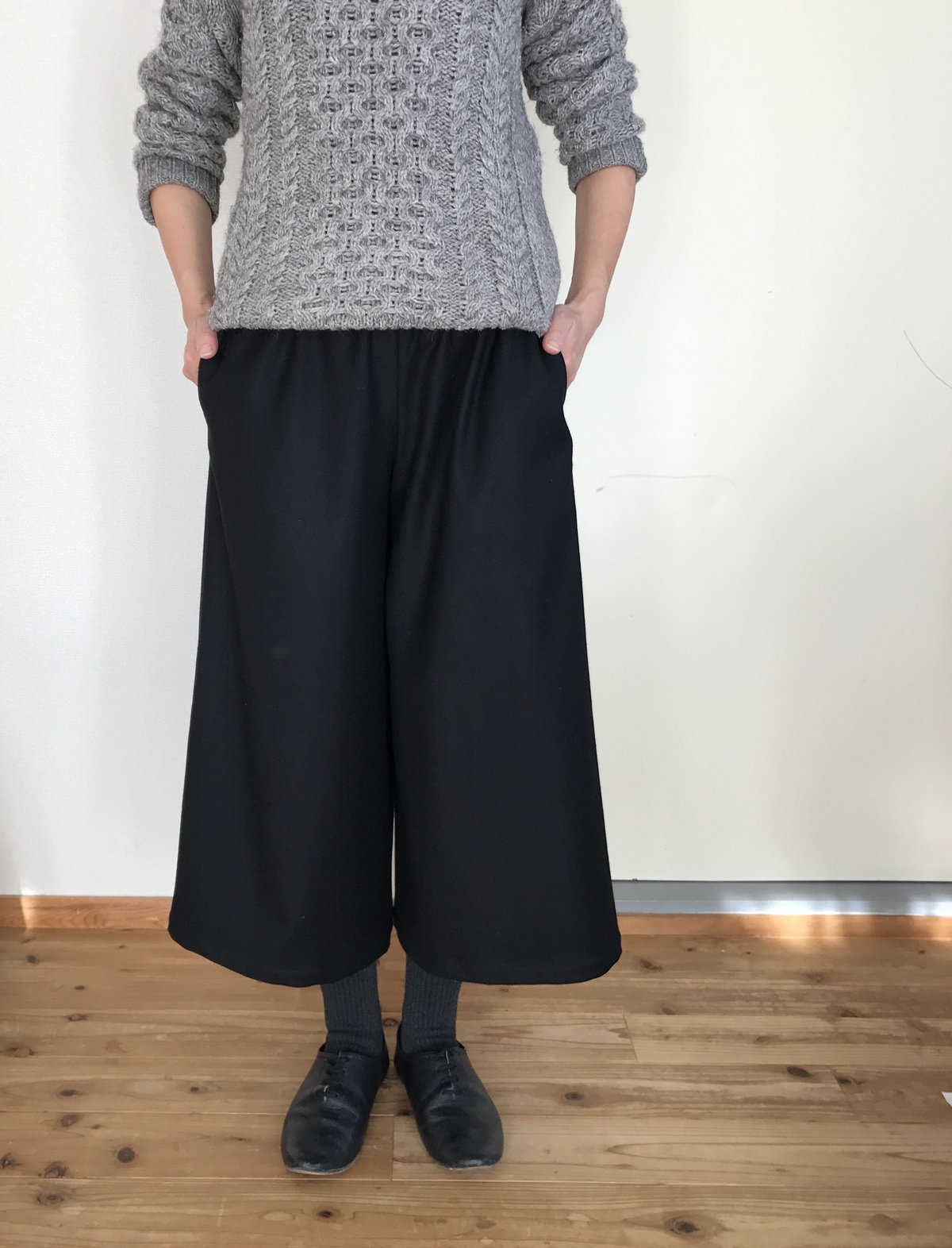 ebony ウールワイドパンツ ウールポリエステルタックワイドパンツ | LANVIN en Bleu (Women