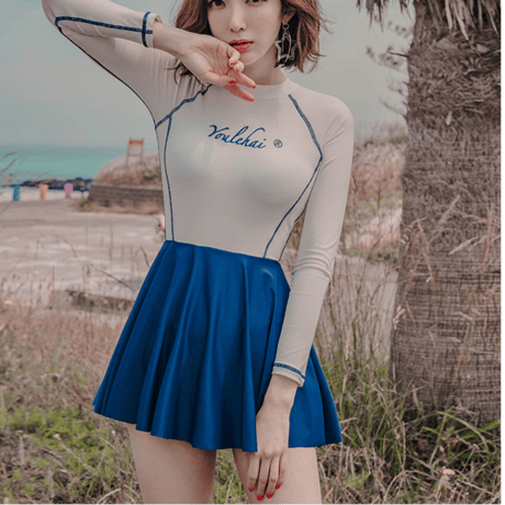 新品タグ付き⭐rosyMonster ドット スウィムウェア 水着 yori 水着の