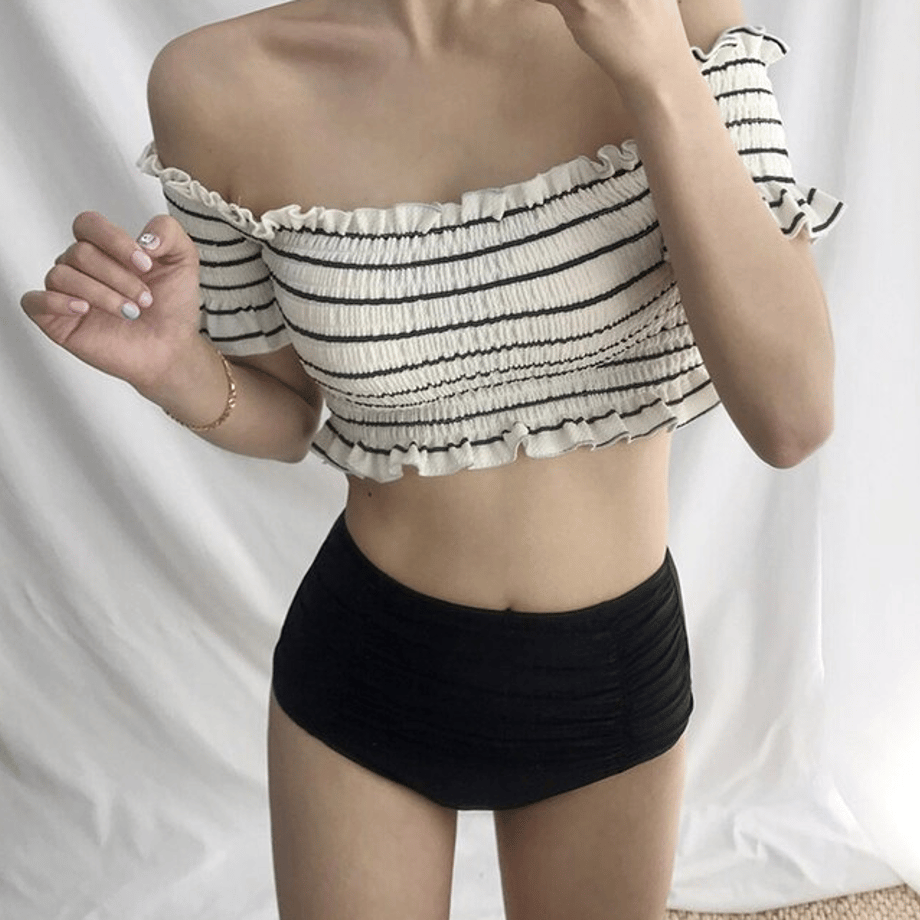 5cef81aed211bf69856ccd0e