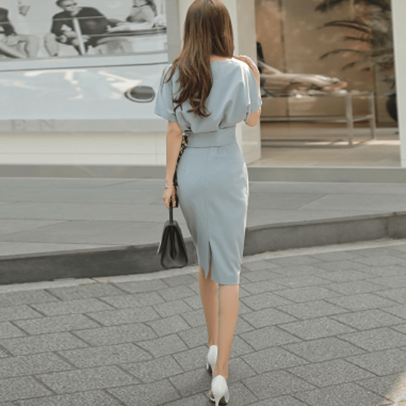 ROBE de FLEURS ライトブルー タイトドレス ROBE de FLEURS ライトブルータイトドレス ライトブルー Vネック