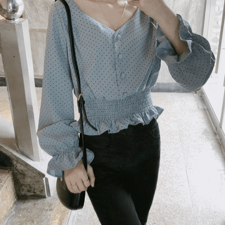 Vネック    ペプラムドットブラウス  フリル   長袖   おしゃれ    上品     春夏秋 デートコーデ   大きサイズ  通勤  女子会   お呼ばれ    青