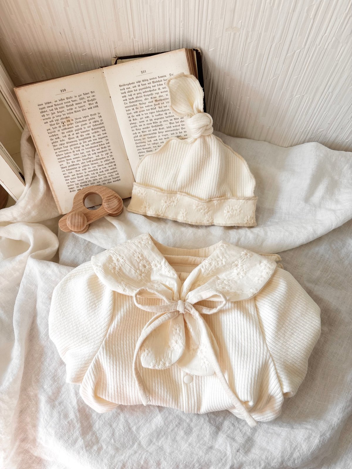 ceremony lib knit half rompers | wink miu