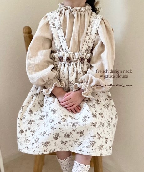 french design neck w gauze blouse《long sleeve》