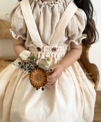 french design neck w gauze blouse《beige/short sleeve》