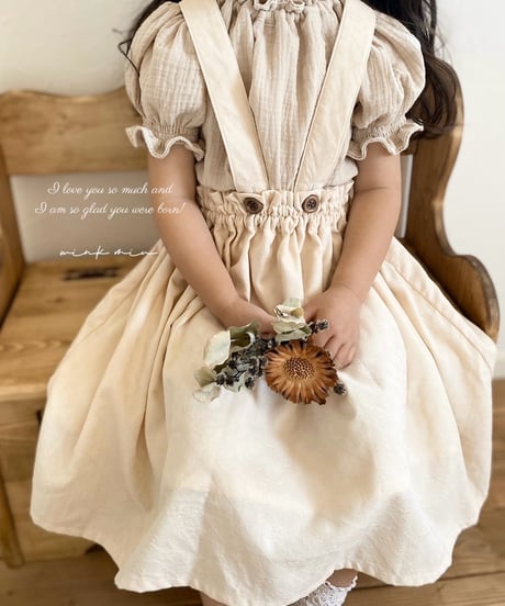 french design neck w gauze blouse《beige/short sleeve》