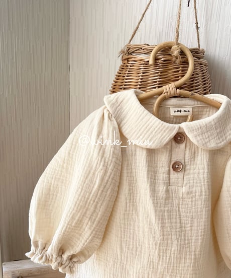 round collar volume sleeve w gauze blouse