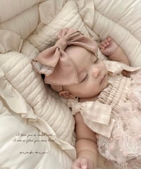 pinky big ribbon turban