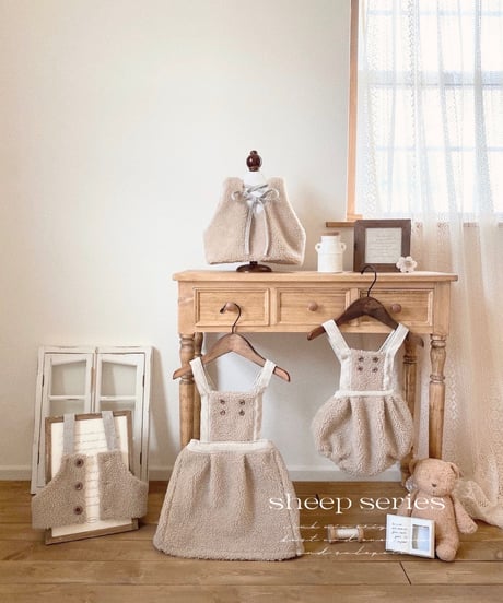 sheep apron tak onepiece