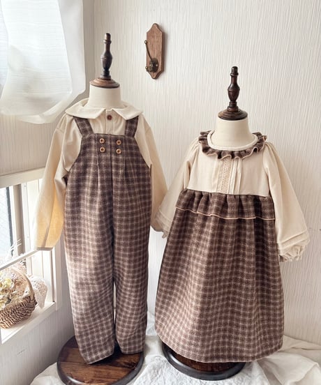 w button long salopette 《chocolate block plaid》