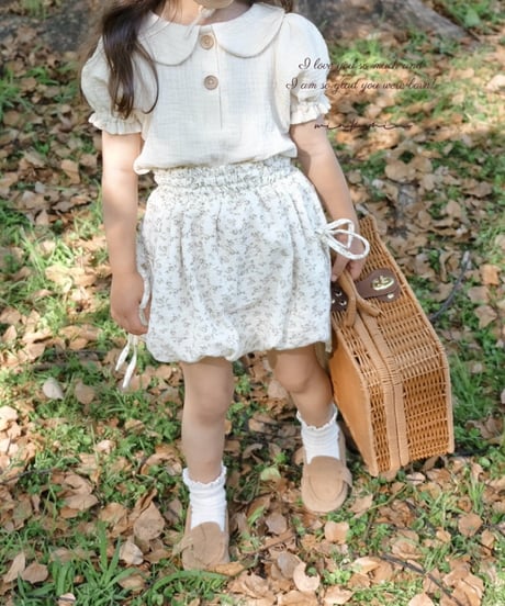 round collar volume sleeve w gauze blouse《milk/short sleeve》
