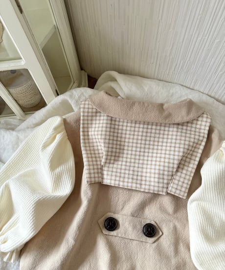 vest like knit sleeve rompers