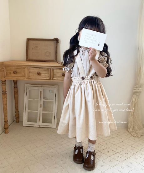 french design neck w gauze blouse《beige/short sleeve》