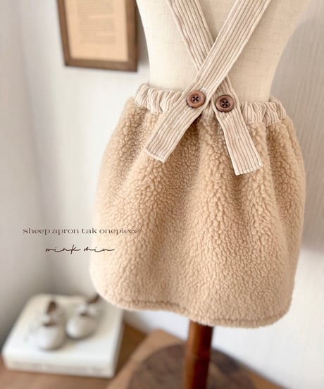 sheep apron tak onepiece