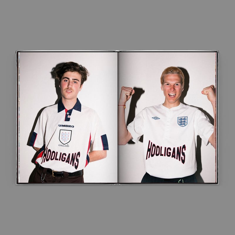 nss - Les Vêtements de Football Book vol.1 | SH