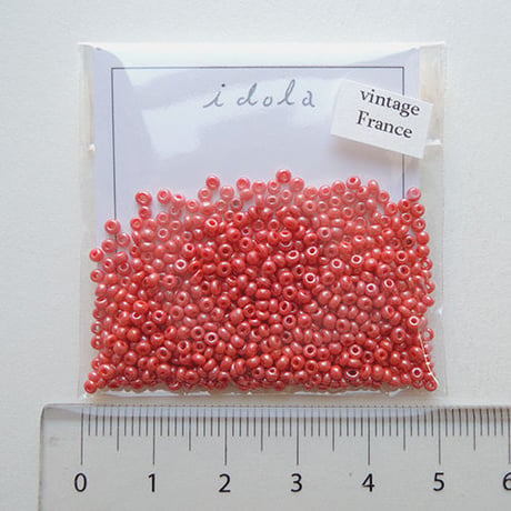 シードビーズ　（JFK012　レッド　size外径:約1.8mm)    【4g】