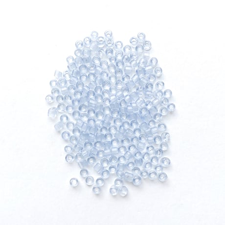 シードビーズ　（JFK046　クリアライトブルー　size外径:約2.9mm)    【4g】