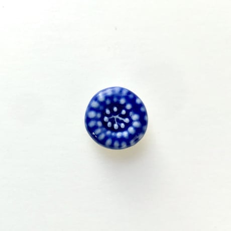 ののむらみなみ　陶器ボタン（うみの花　青）