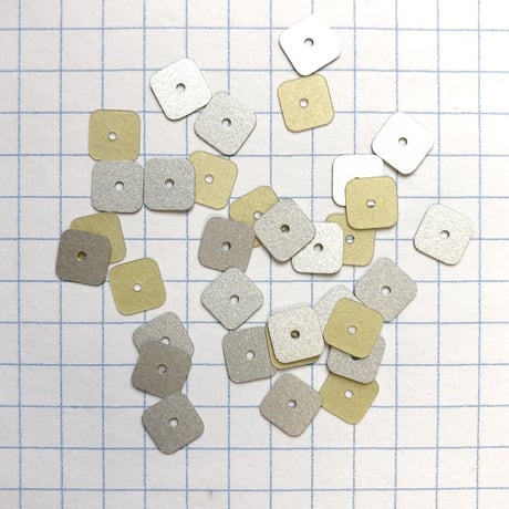 スクエアスパンコール 6mm（FFS058  シルバー）【0.2g】