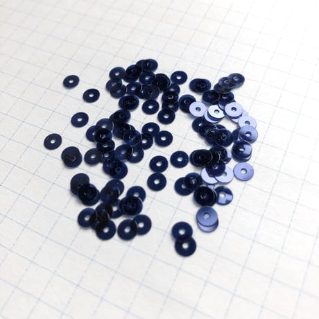 スパンコール ラウンド 4mm（FSCA345  ネイビーブルー）【0.3g】