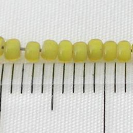 シードビーズ　（JFF321 イエロー・ホワイトハート　size外径:約2.0mm　丸小)    【4g】