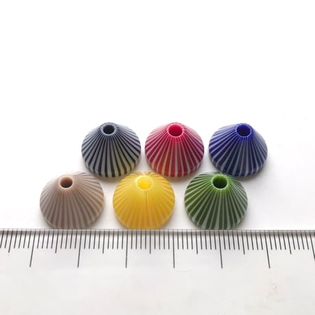 ストライプコーンビーズ（円錐型・約Φ14mm×9.5mm)