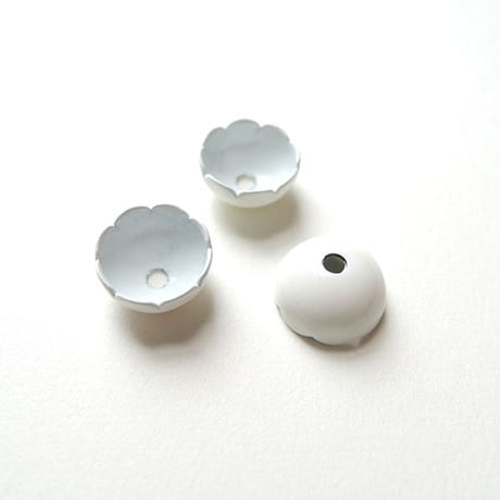 メタルフラワーカップビーズ(FJ416 ホワイト)