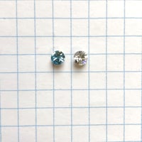 ヴィンテージラインストーン　Φ4mm（クリスタル・アクアマリン）【各色２個セット】