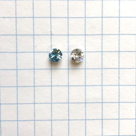 ヴィンテージラインストーン　Φ4mm（クリスタル・アクアマリン）【各色２個セット】