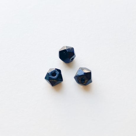 ファセットカットビーズ L (FEG837 ≒Φ7mm ブラック) 【3個セット】
