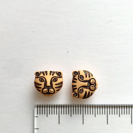 トラボタン (JB734328 10mm×11mm)