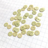スパンコール ラウンド 6mm（FSCA309 オーロラクリームグリーン）【0.5g】