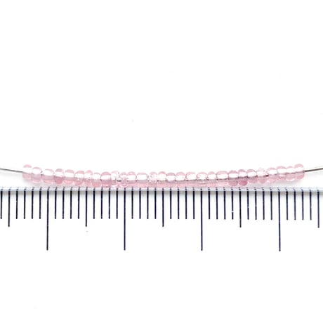 シードビーズ　（JFK043　ピンク　size外径:約2.0mm)    【4g】