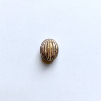 ナツメ型ストライプビーズ（FJV229 14mm　ゴールド×ブラウン）　【2個セット】