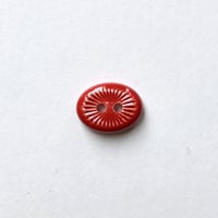 オーバル型刻みボタン (JB736319 レッド)
